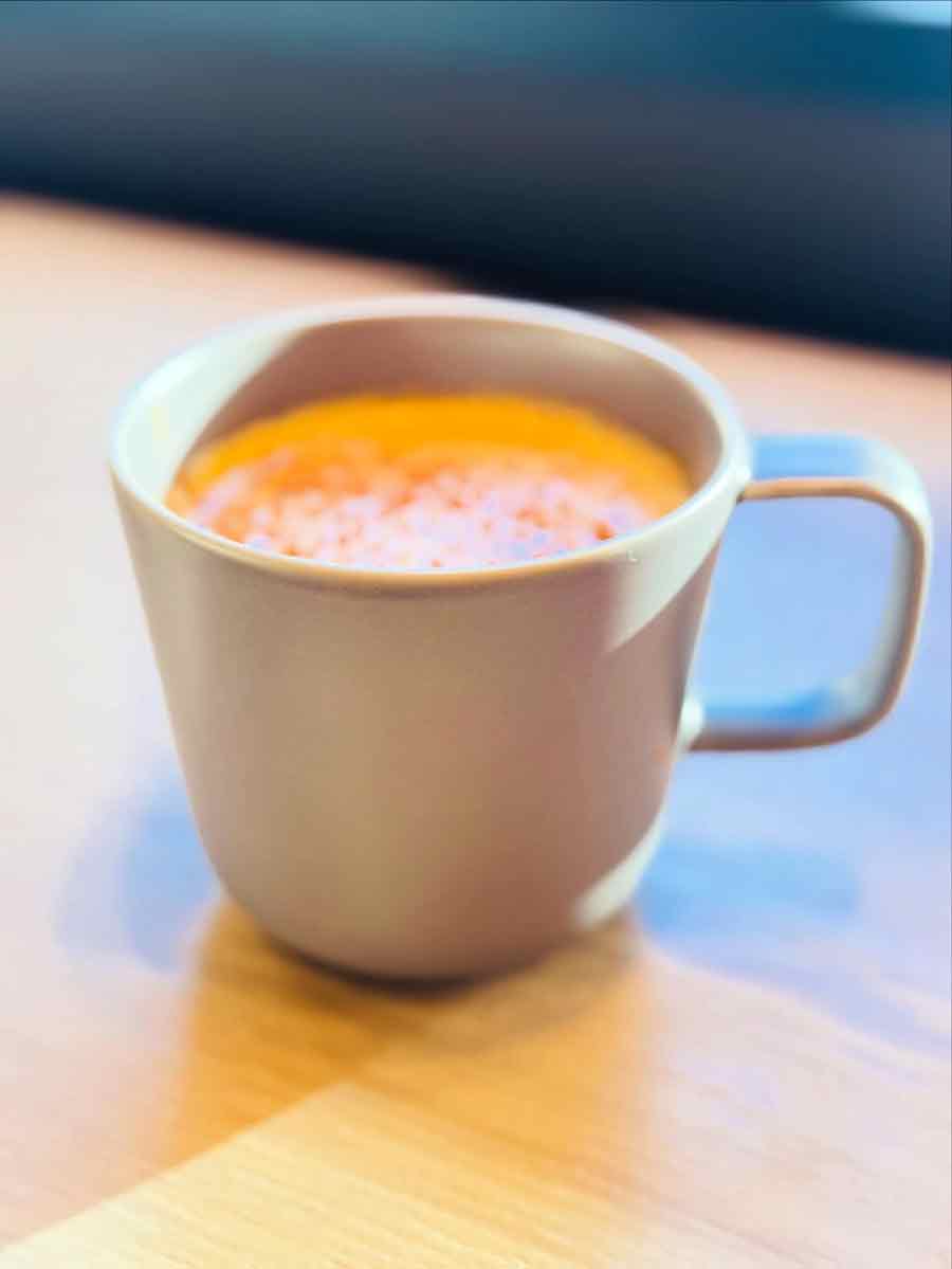 ホットジンジャーラテ（川口市のロコピコ珈琲、冬のおすすめ♪）